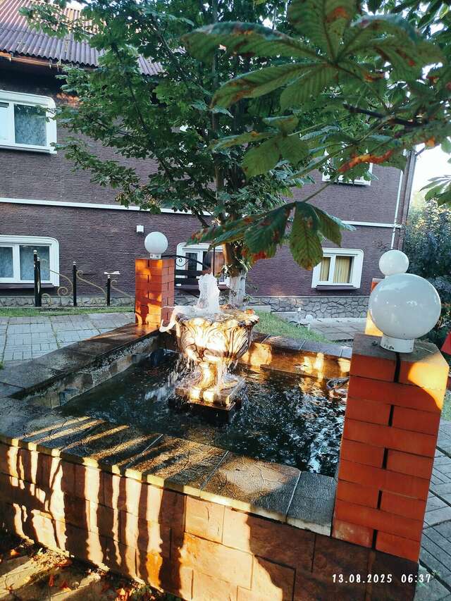 Гостиница У Лысой горы Луга-118