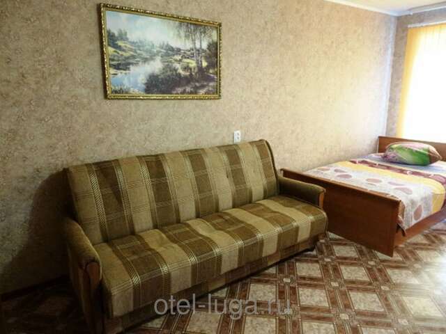 Гостиница У Лысой горы Луга-50
