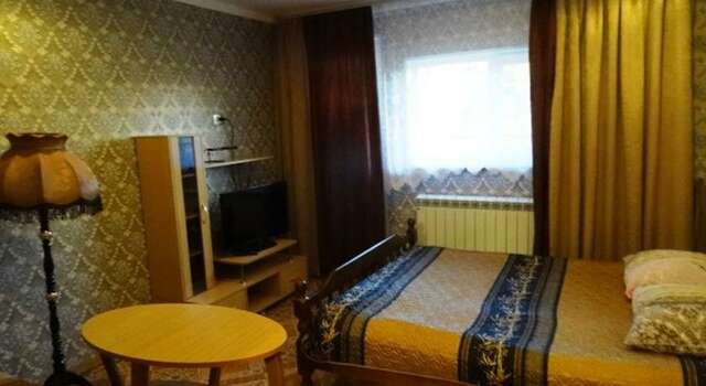 Гостиница У Лысой горы Луга-92